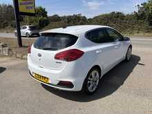 Kia Ceed 1.6 CRDi EcoDynamics 4 Hatchback 5dr Diesel Manual Euro 5 (s/s) (126 bhp)