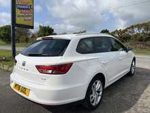 SEAT Leon 1.2 TSI SE Dynamic Technology Sport Tourer 5dr Petrol Manual Euro 6 (s/s) (108 BHP)