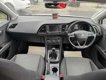 SEAT Leon 1.2 TSI SE Dynamic Technology Sport Tourer 5dr Petrol Manual Euro 6 (s/s) (108 BHP)