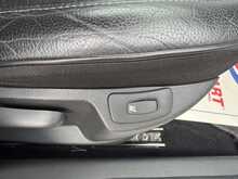 Renault Captur 1.2 TCe ENERGY Signature X Nav SUV 5dr Petrol Manual Euro 6 (s/s) (118 BHP)