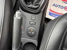 Renault Captur 1.2 TCe ENERGY Signature X Nav SUV 5dr Petrol Manual Euro 6 (s/s) (118 BHP)