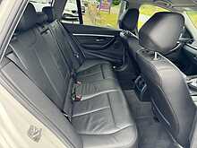 BMW 3 Series 3.0 330d Luxury Touring 5dr Diesel Auto Euro 6 (s/s) (254 BHP)