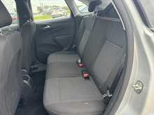 Vauxhall Crossland X 1.2 SE SUV 5dr Petrol Manual Euro 6 (82 bhp)