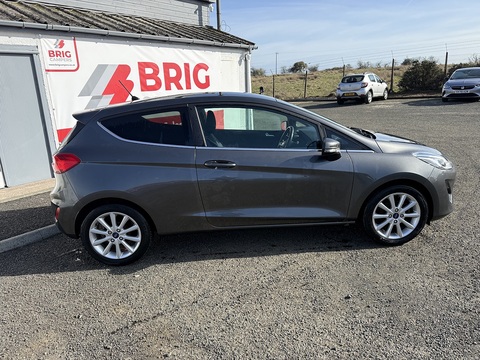 1.0T EcoBoost Titanium Hatchback 3dr Petrol Manual Euro 6 (s/s) (100 ps)