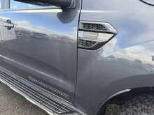 Ford Ranger 2.0 EcoBlue Wildtrak Pickup Double Cab 4dr Diesel Auto 4WD Euro 6 (s/s) (213 ps) 
