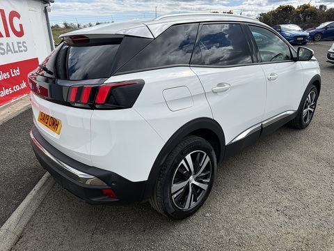 1.2 PureTech Allure SUV 5dr Petrol Manual Euro 6 (s/s) (130 ps)
