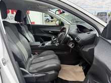 Peugeot 3008 1.2 PureTech Allure SUV 5dr Petrol Manual Euro 6 (s/s) (130 ps) 