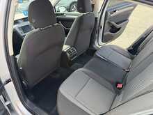 Volkswagen Passat 1.6 TDI BlueMotion Tech S Saloon 4dr Diesel Manual Euro 6 (s/s) (120 ps) 