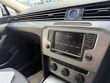 Volkswagen Passat 1.6 TDI BlueMotion Tech S Saloon 4dr Diesel Manual Euro 6 (s/s) (120 ps) 