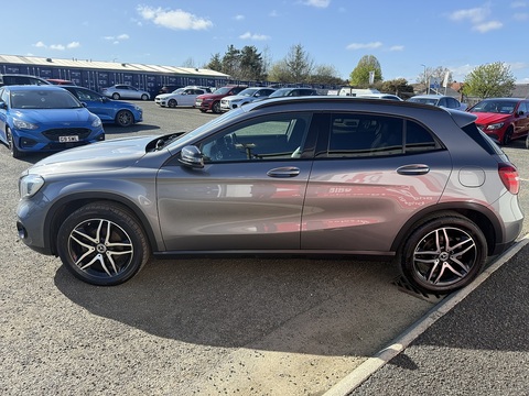 1.6 GLA180 Urban Edition SUV 5dr Petrol Manual Euro 6 (s/s) (122 ps)