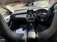Mercedes-Benz GLA 1.6 GLA180 Urban Edition SUV 5dr Petrol Manual Euro 6 (s/s) (122 ps) 