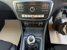 Mercedes-Benz GLA 1.6 GLA180 Urban Edition SUV 5dr Petrol Manual Euro 6 (s/s) (122 ps) 