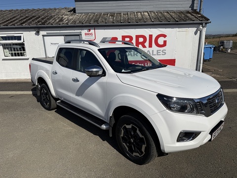 2.3 dCi Tekna Pickup Double Cab 4dr Diesel Auto 4WD Euro 6 (190 ps)