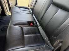 Nissan Navara 2.3 dCi Tekna Pickup Double Cab 4dr Diesel Auto 4WD Euro 6 (190 ps) 