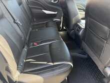 Nissan Navara 2.3 dCi Tekna Pickup Double Cab 4dr Diesel Auto 4WD Euro 6 (190 ps) 