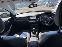Vauxhall Grandland X 1.5 Turbo D BlueInjection Sport Nav SUV 5dr Diesel Manual Euro 6 (s/s) (130 ps) 