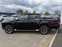 Mitsubishi L200 2.2 DI-D DC Barbarian Pickup Double Cab 4dr Diesel Manual 4WD Euro 6 (s/s) (150 ps) 