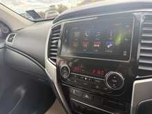 Mitsubishi L200 2.2 DI-D DC Barbarian Pickup Double Cab 4dr Diesel Manual 4WD Euro 6 (s/s) (150 ps) 