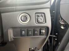 Mitsubishi L200 2.2 DI-D DC Barbarian Pickup Double Cab 4dr Diesel Manual 4WD Euro 6 (s/s) (150 ps) 