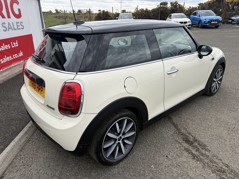 1.5 Cooper Hatchback 3dr Petrol Manual Euro 6 (s/s) (136 ps)