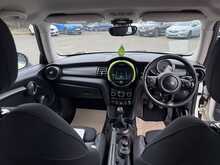 MINI Hatch 1.5 Cooper Hatchback 3dr Petrol Manual Euro 6 (s/s) (136 ps) 