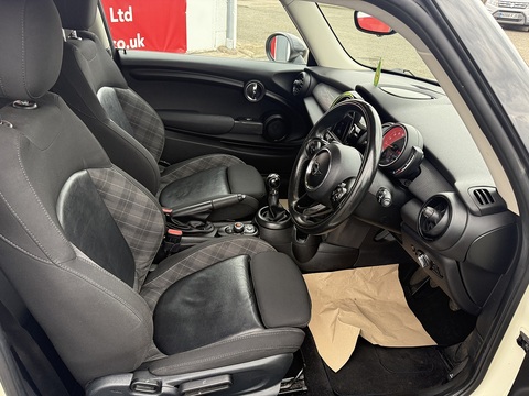 1.5 Cooper Hatchback 3dr Petrol Manual Euro 6 (s/s) (136 ps)