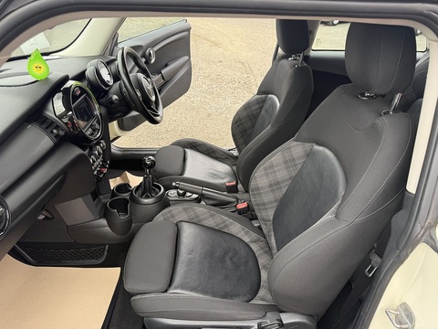 1.5 Cooper Hatchback 3dr Petrol Manual Euro 6 (s/s) (136 ps)