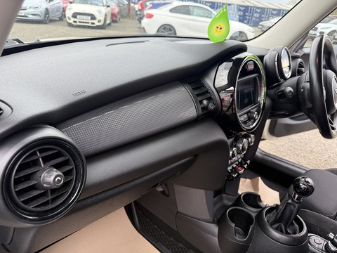 1.5 Cooper Hatchback 3dr Petrol Manual Euro 6 (s/s) (136 ps)