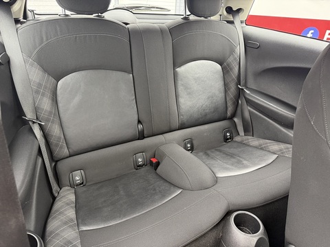 1.5 Cooper Hatchback 3dr Petrol Manual Euro 6 (s/s) (136 ps)