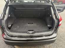 Nissan Qashqai 1.5 dCi Tekna SUV 5dr Diesel Manual 2WD Euro 6 (s/s) (110 ps) 