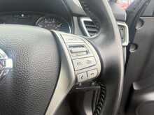 Nissan Qashqai 1.5 dCi Tekna SUV 5dr Diesel Manual 2WD Euro 6 (s/s) (110 ps) 