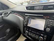 Nissan Qashqai 1.5 dCi Tekna SUV 5dr Diesel Manual 2WD Euro 6 (s/s) (110 ps) 