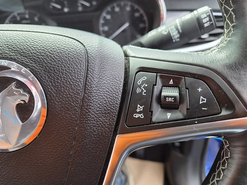 1.4i Turbo Active SUV 5dr Petrol Manual Euro 6 (s/s) (140 ps)