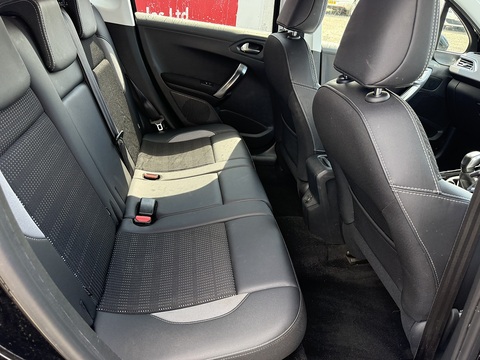 1.6 BlueHDi Allure SUV 5dr Diesel Manual Euro 6 (100 ps)