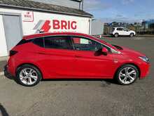 Vauxhall Astra 1.6 CDTi BlueInjection SRi Hatchback 5dr Diesel Manual Euro 6 (s/s) (136 ps) 