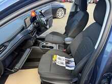 Ford Focus 1.5 EcoBlue Active Estate 5dr Diesel Auto Euro 6 (s/s) (120 ps) 