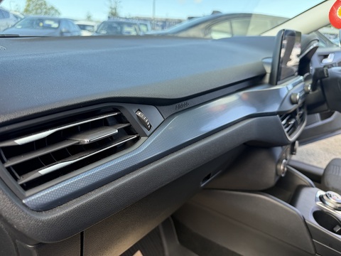 1.5 EcoBlue Active Estate 5dr Diesel Auto Euro 6 (s/s) (120 ps)