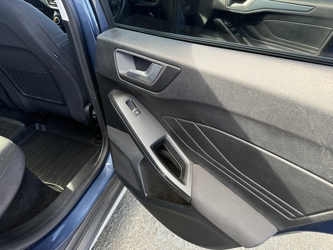1.5 EcoBlue Active Estate 5dr Diesel Auto Euro 6 (s/s) (120 ps)