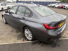BMW 3 Series 2.0 330e 12kWh SE Pro Saloon 4dr Petrol Plug-in Hybrid Auto Euro 6 (s/s) (292 ps) 