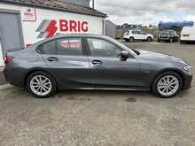 BMW 3 Series 2.0 330e 12kWh SE Pro Saloon 4dr Petrol Plug-in Hybrid Auto Euro 6 (s/s) (292 ps) 