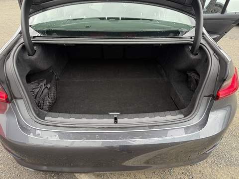 2.0 330e 12kWh SE Pro Saloon 4dr Petrol Plug-in Hybrid Auto Euro 6 (s/s) (292 ps)