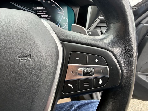 2.0 330e 12kWh SE Pro Saloon 4dr Petrol Plug-in Hybrid Auto Euro 6 (s/s) (292 ps)