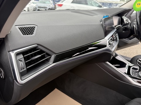 2.0 330e 12kWh SE Pro Saloon 4dr Petrol Plug-in Hybrid Auto Euro 6 (s/s) (292 ps)