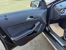 Mercedes-Benz GLA 1.6 GLA200 AMG Line Edition SUV 5dr Petrol 7G-DCT Euro 6 (s/s) (156 ps) 