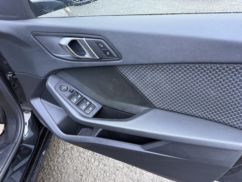 1.5 116d SE (LCP) Hatchback 5dr Diesel Manual Euro 6 (s/s) (116 ps)