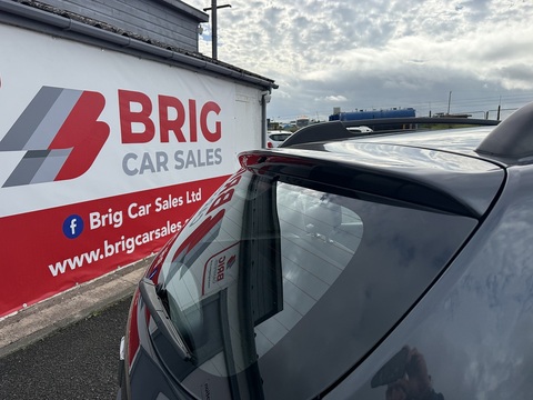 1.5 dCi Ambiance Hatchback 5dr Diesel Manual Euro 6 (s/s) (90 ps)