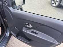 Dacia Sandero Stepway 1.5 dCi Ambiance Hatchback 5dr Diesel Manual Euro 6 (s/s) (90 ps) 