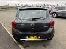 Dacia Sandero Stepway 0.9 TCe Laureate Hatchback 5dr Petrol Manual Euro 6 (s/s) (90 ps) 