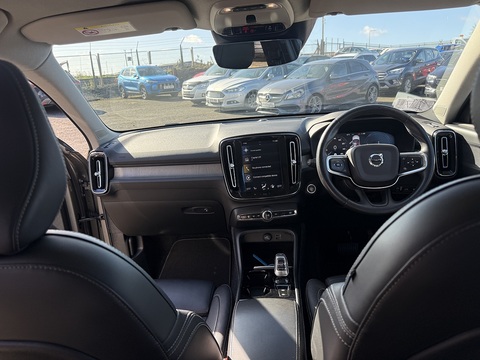 1.5h T5 Twin Engine Recharge 10.7kWh Inscription Pro SUV 5dr Petrol Plug-in Hybrid Auto Euro 6 (s/s) (262 ps)
