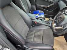 Mercedes-Benz A Class 1.6 A200 AMG Line Hatchback 5dr Petrol Manual Euro 6 (s/s) (156 ps) 
